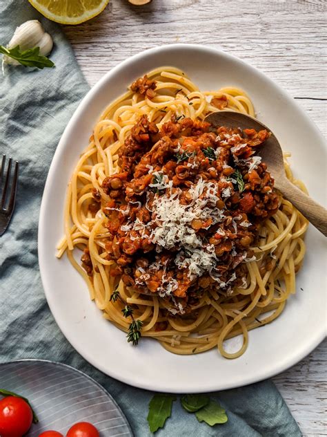 lentil spaghetti bolognese